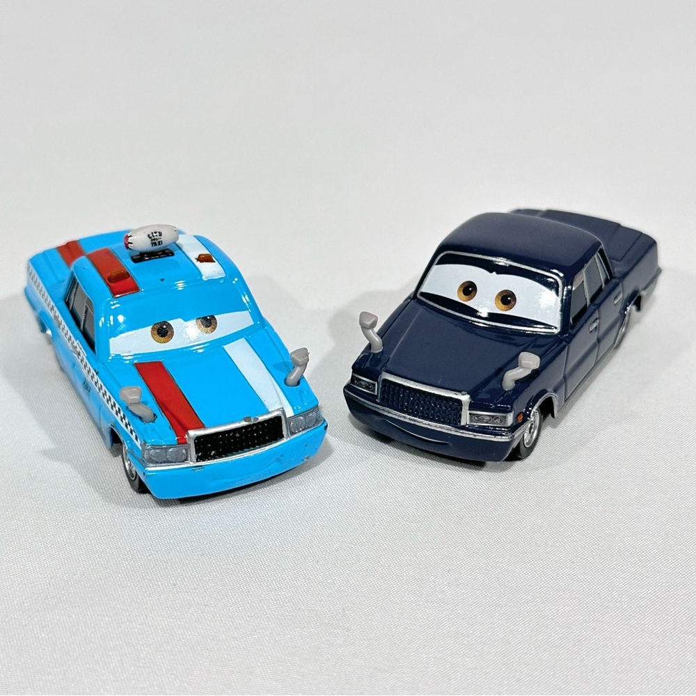 Disney Pixar Cars 2 Cruisin’ Tokyo Series Jesse Haullander, Bob Pulley